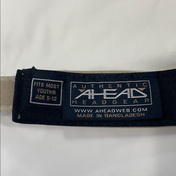 NWOT Mauna Kea Youth Visor - Picture 5 of 5